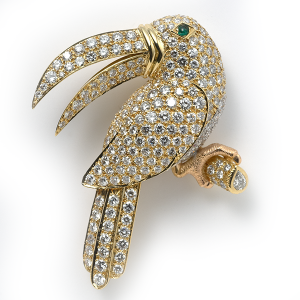 Toucan with diamonds